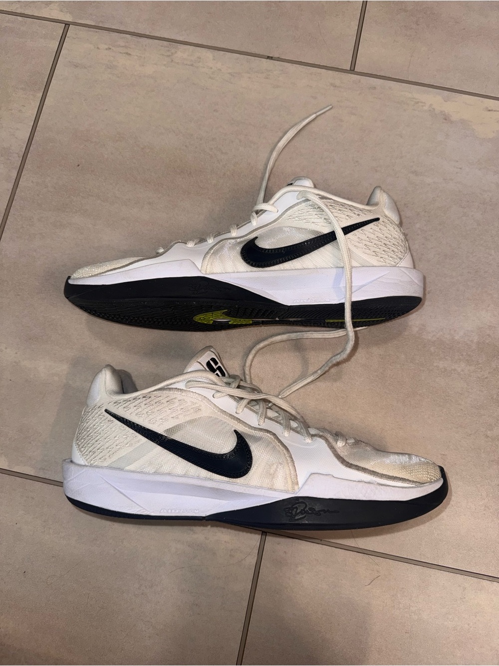 Nike Women’s Sabrina 2 Team Shoes